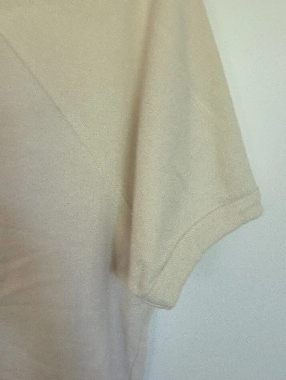 Universal Thread Cream Short Sleeve Sweatshirt Top - Picture 3 of 3